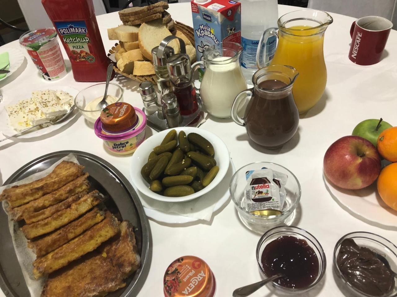As Club Bed and Breakfast Βελιγράδι Εξωτερικό φωτογραφία